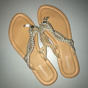 Girls gold sandals